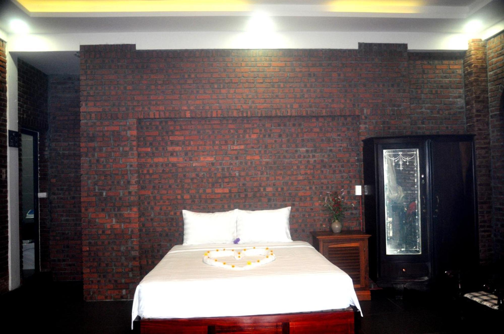 ออทัมน์ เบย์ รีทรีต ฮอยอัน Hotel ภายนอก รูปภาพ