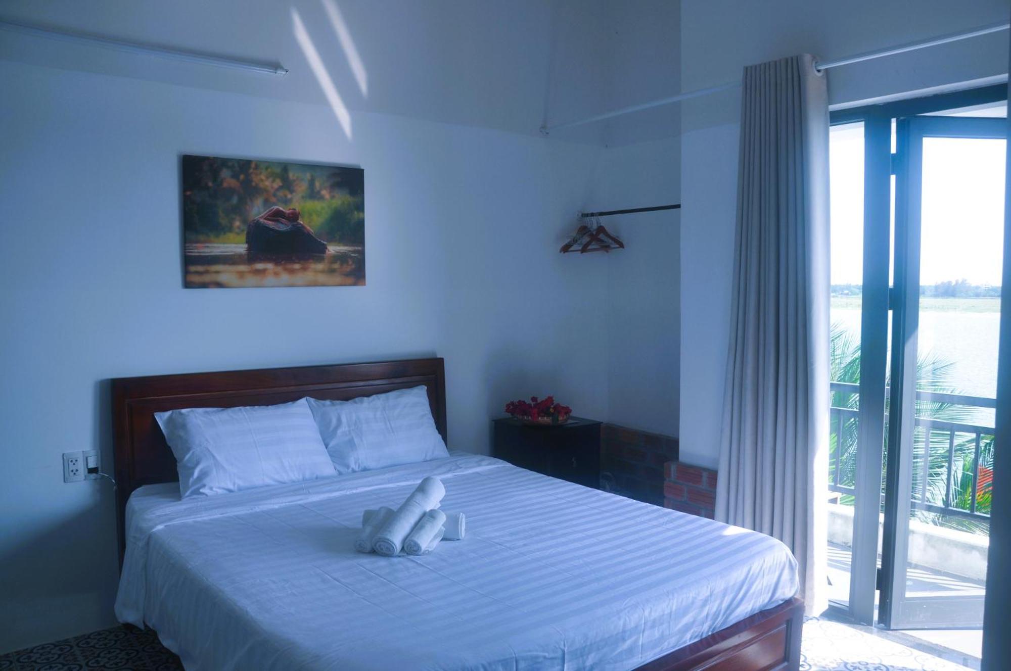 ออทัมน์ เบย์ รีทรีต ฮอยอัน Hotel ภายนอก รูปภาพ