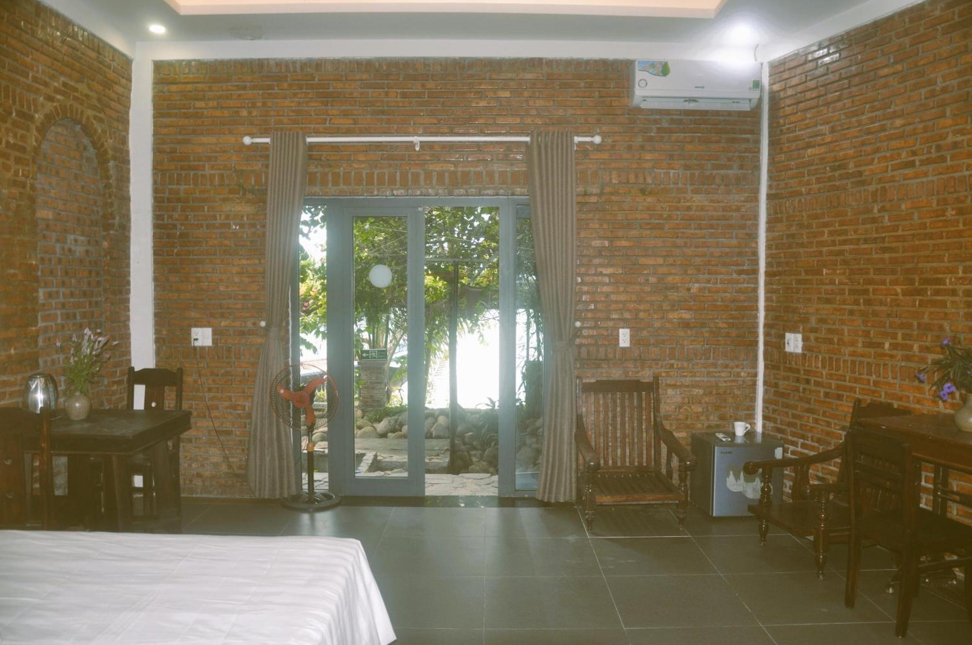 ออทัมน์ เบย์ รีทรีต ฮอยอัน Hotel ภายนอก รูปภาพ