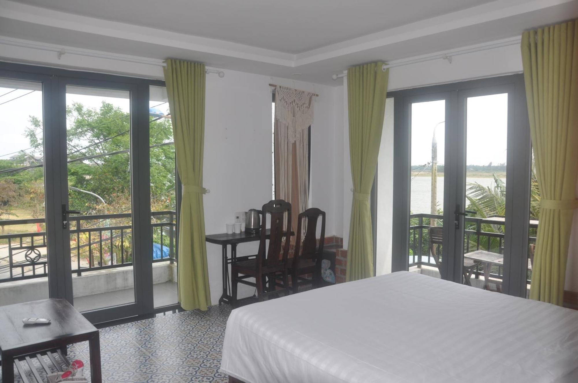 ออทัมน์ เบย์ รีทรีต ฮอยอัน Hotel ภายนอก รูปภาพ